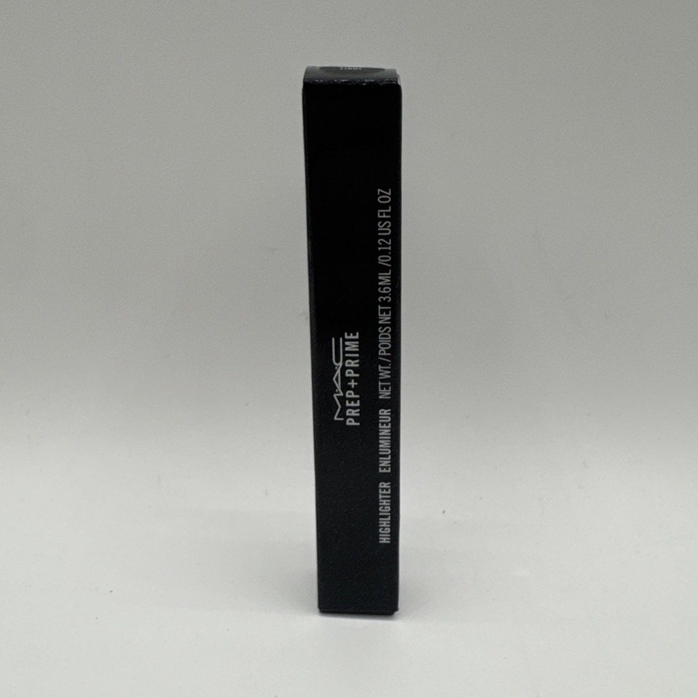 MAC Prep + Prime Highlighter Color Light Concealer Corrector .12 oz / 3.6ml NIB